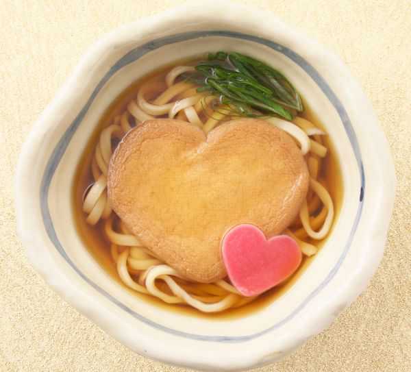อร่อยประทับใจต้อนรับวันวาเลนไทน์ด้วย “LOVE Kitsune” อุด้งรูปหัวใจ จากร้าน Osawaya